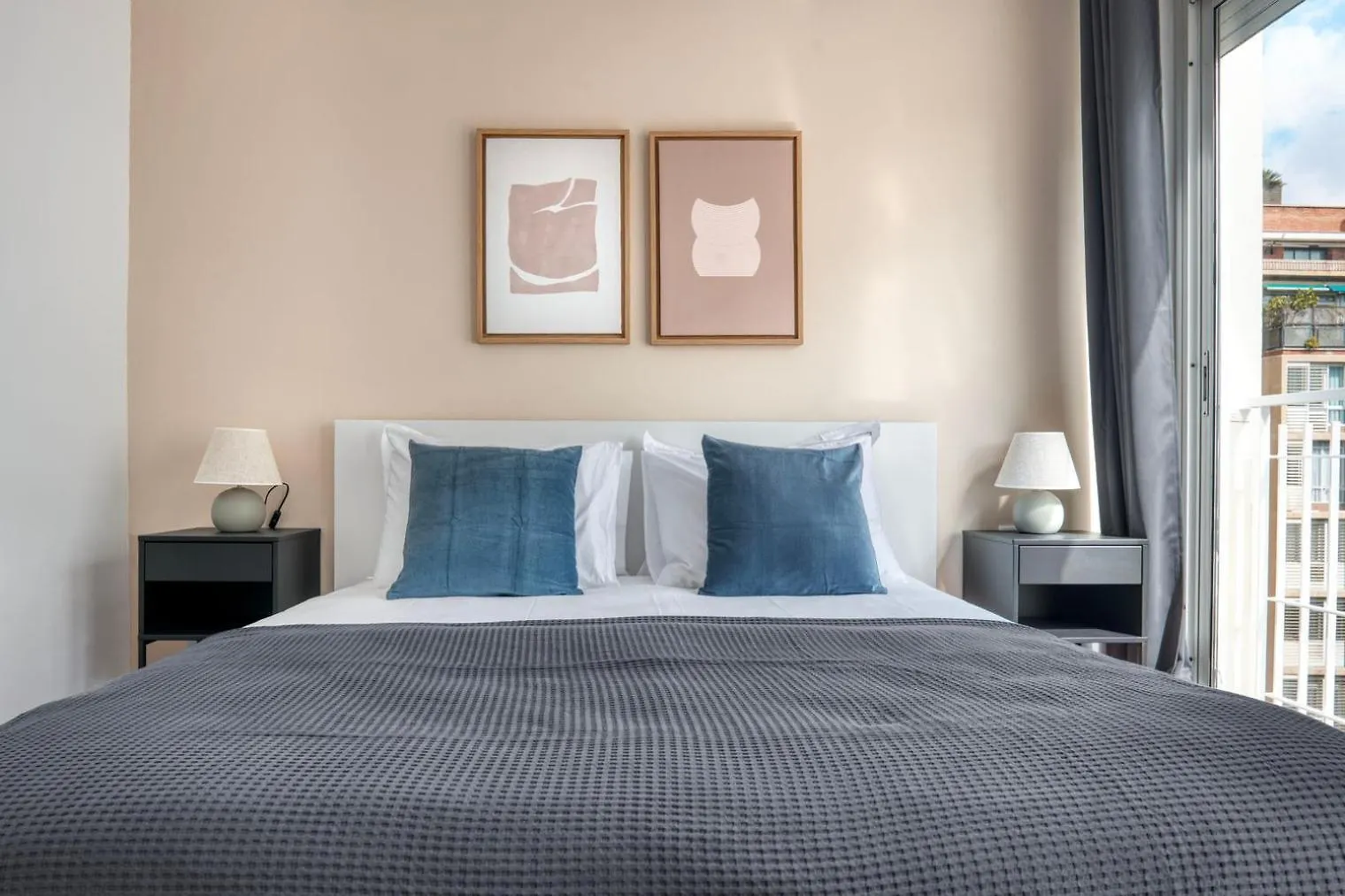 Renovated Les Tres Torres 3Br Apartment Bcn-94 Barcelona 0*,  Spanje